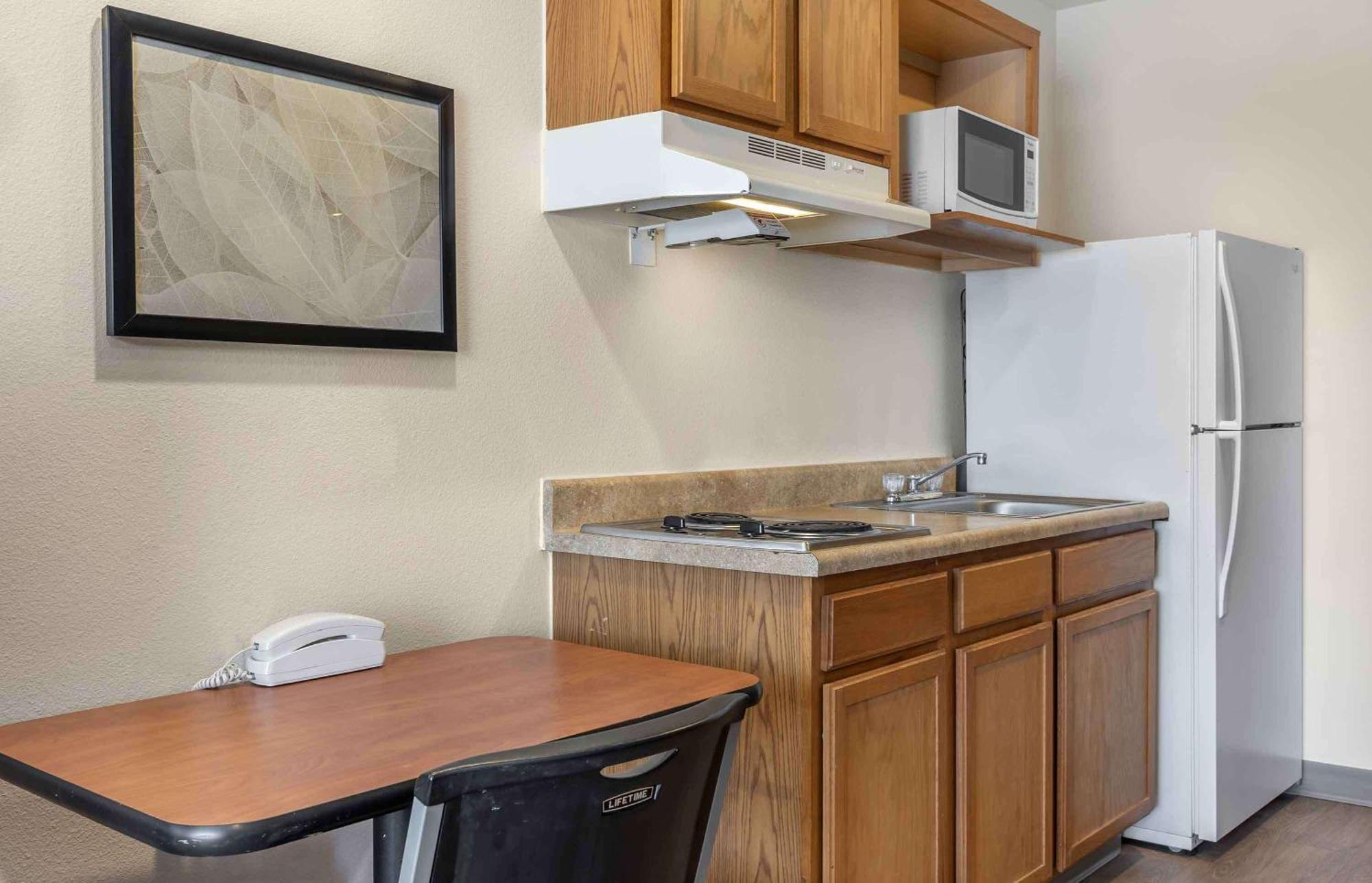 Extended Stay America Select Suites - Wichita - South Εξωτερικό φωτογραφία
